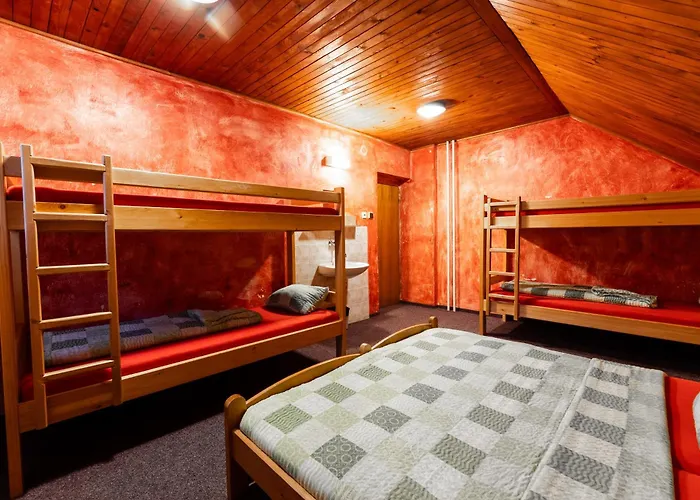 Horska Maty - Az 25 Luzek Chalet