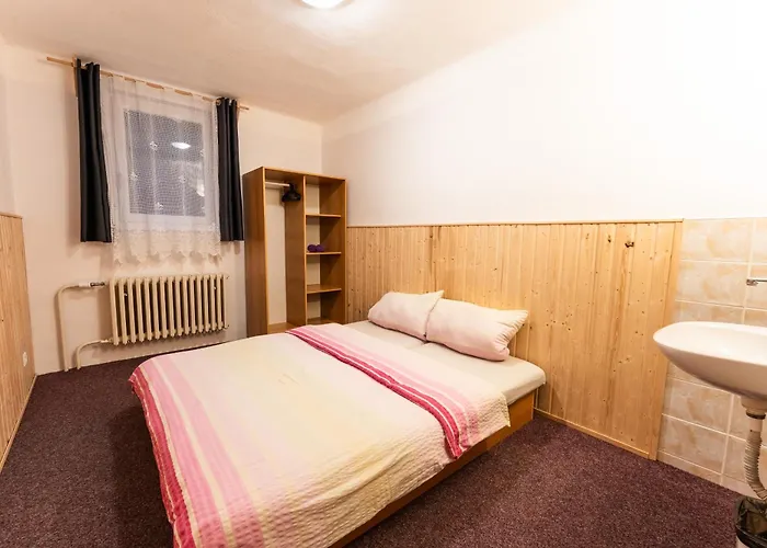 Horska Maty - Az 25 Luzek Chalet
