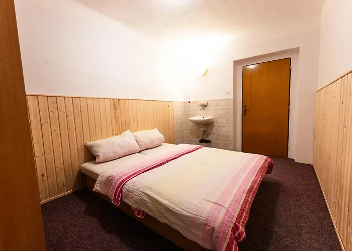 Horska Maty - Az 25 Luzek Chalet